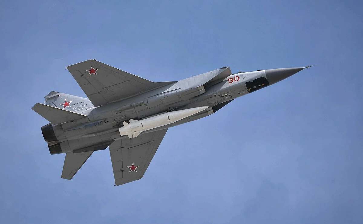 Ракета Kh-47M2 «Кинджал»