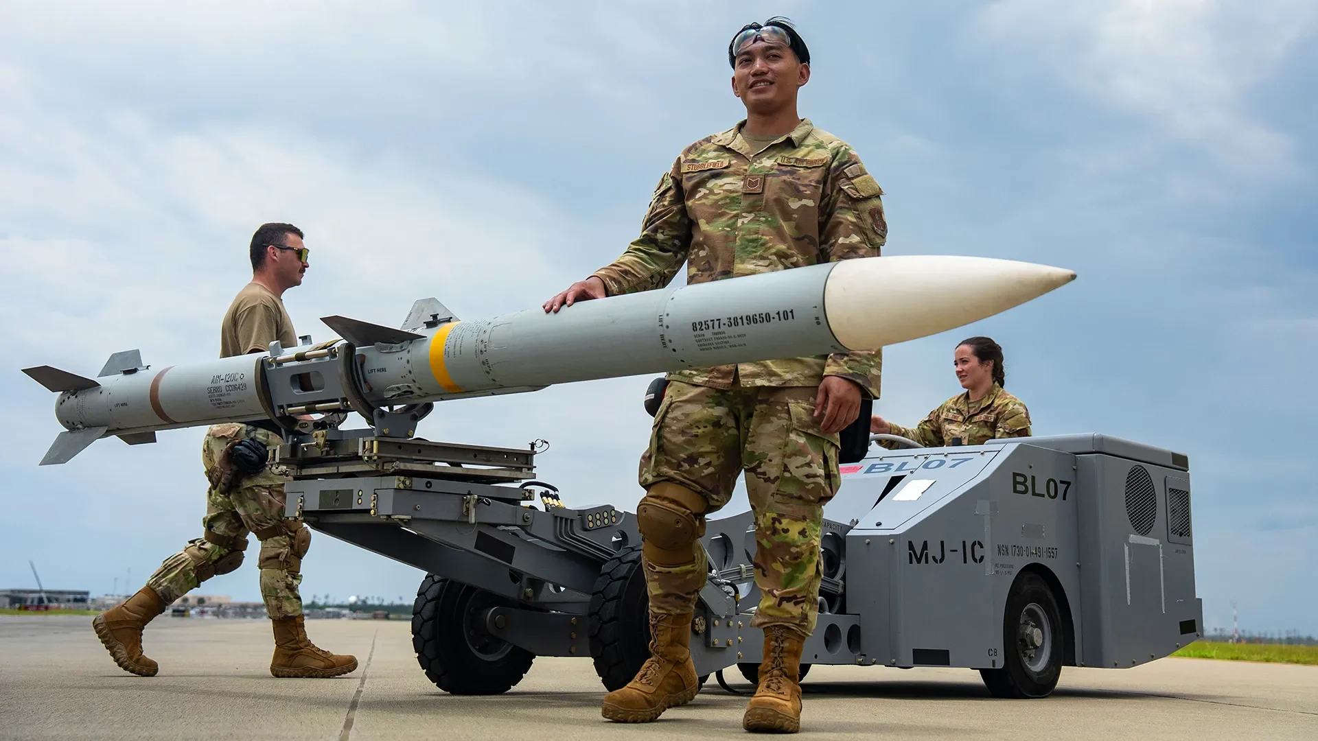 Ракета AIM-120 AMRAAM